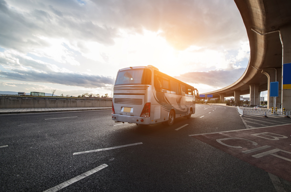 Minibus e pullman noleggio con conducente Genova